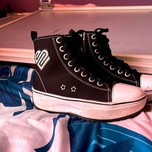 Selling justice shoes